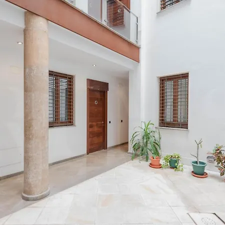 Apartment Cozy In The Heart Of By Rems